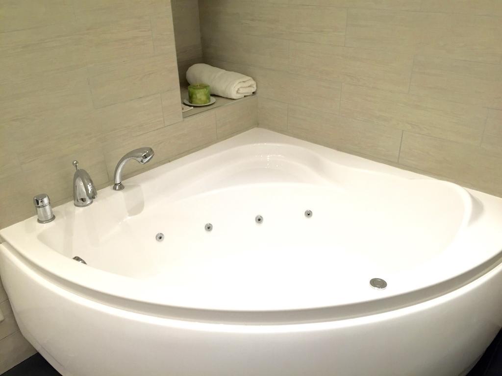 Apartment Pompei Wellness エクステリア 写真